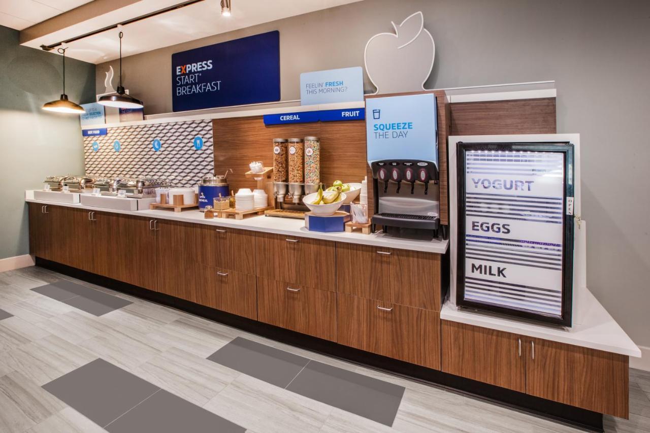 Holiday Inn Express & Suites - Yuba City - Marysville, An Ihg Hotel Kültér fotó